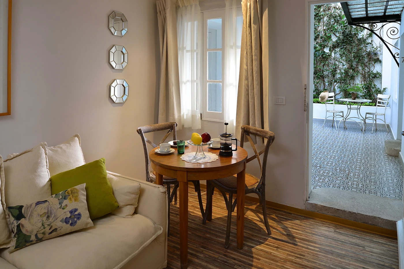 Standard Queen — Casa Goliana